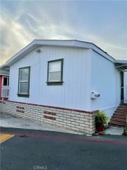 306 Sullivan St. Spc #103 South 103, Santa Ana, CA 92704
