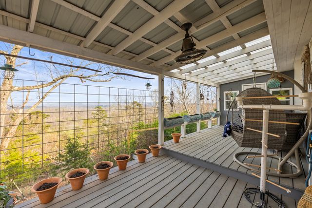 7174 White Oak Valley Road, Mcdonald, TN 37353