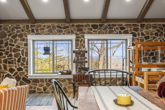 7174 White Oak Valley Road, Mcdonald, TN 37353