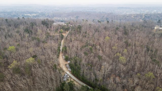 7174 White Oak Valley Road, Mcdonald, TN 37353