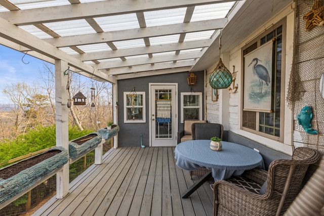 7174 White Oak Valley Road, Mcdonald, TN 37353