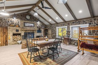 7174 White Oak Valley Road, Mcdonald, TN 37353