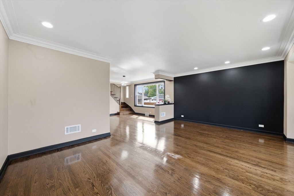 8445 S Wolcott Avenue, Chicago, IL 60620 — photo 3