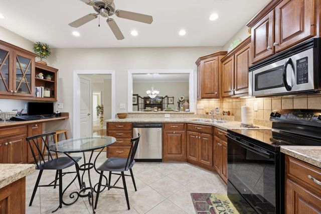 143 Rumsey Circle A, Versailles, KY 40383