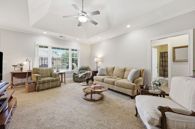 143 Rumsey Circle A, Versailles, KY 40383