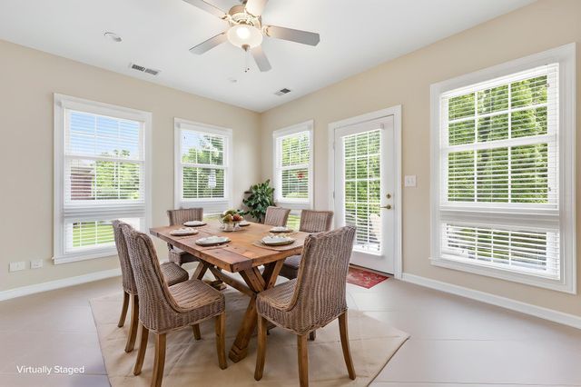 143 Rumsey Circle A, Versailles, KY 40383