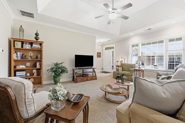 143 Rumsey Circle A, Versailles, KY 40383