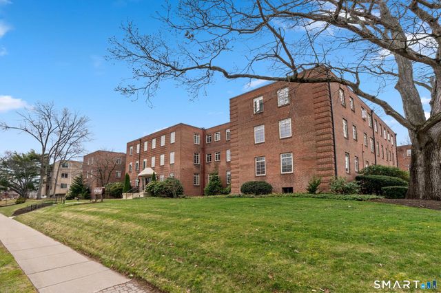 869 Farmington Avenue 205, West Hartford, CT 06119