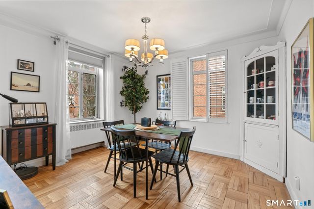 869 Farmington Avenue 205, West Hartford, CT 06119