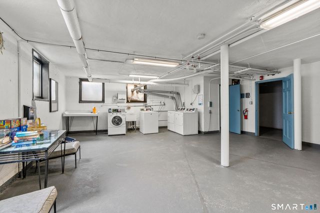 869 Farmington Avenue 205, West Hartford, CT 06119