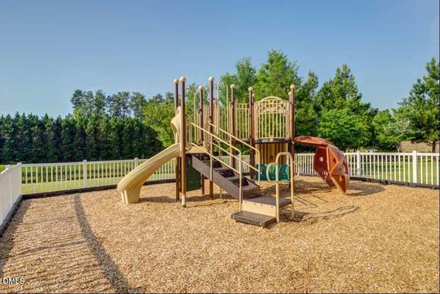 215 William Penn Plaza 3br, Durham, NC 27704