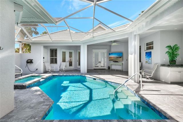 2450 WULFERT RD, Sanibel, FL 33957