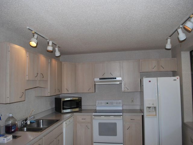 117 POINCIANA ROAD, Edgewater, FL 32141