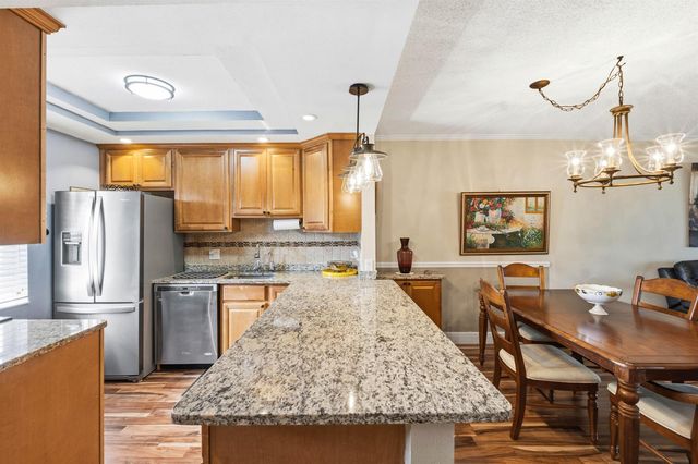 7837 Golf Circle Drive 209, Margate, FL 33063