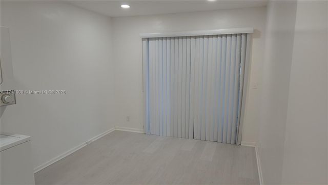 13455 SW 9th Ct 113J, Pembroke Pines, FL 33027