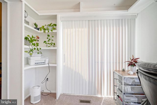 5 KENT PL, Sewell, NJ 08080