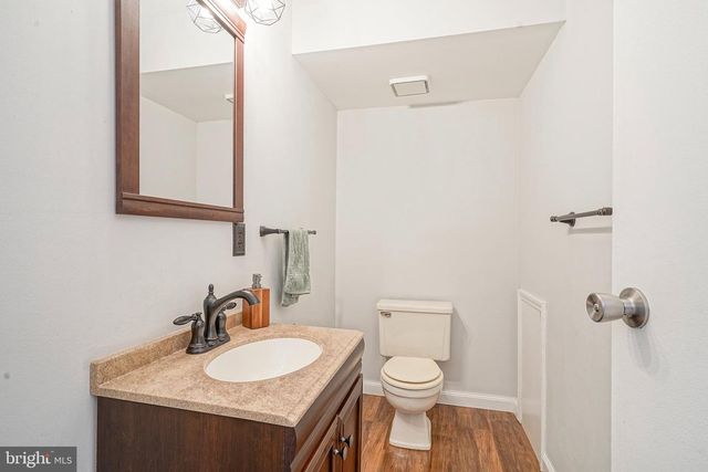 5 KENT PL, Sewell, NJ 08080