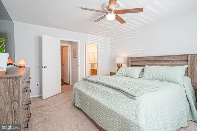 5 KENT PL, Sewell, NJ 08080