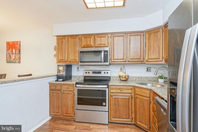 5 KENT PL, Sewell, NJ 08080