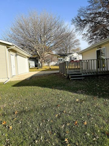 419 Ferris Street, Dixon, IL 61021