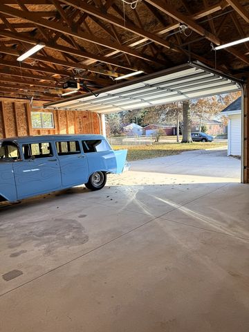 419 Ferris Street, Dixon, IL 61021