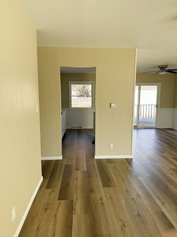 419 Ferris Street, Dixon, IL 61021