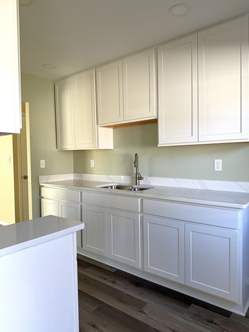 419 Ferris Street, Dixon, IL 61021