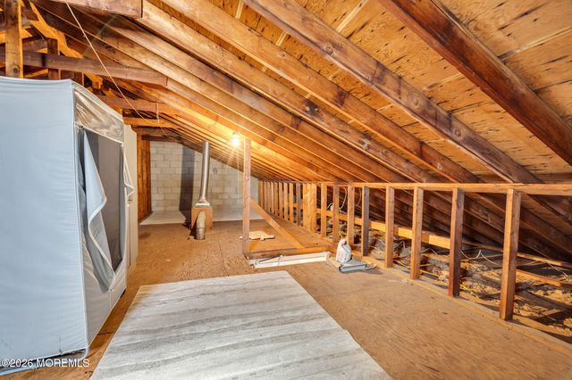 3 Pine Street B, Toms River, NJ 08757