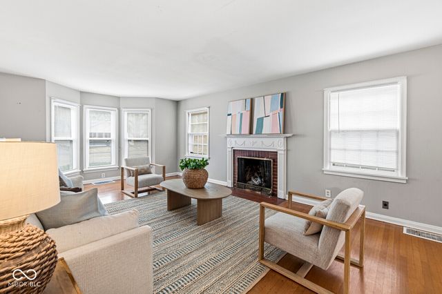 6152 Kingsley Drive, Indianapolis, IN 46220