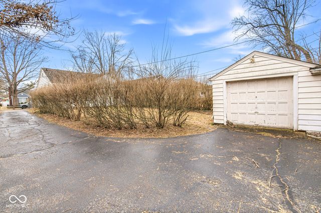 6152 Kingsley Drive, Indianapolis, IN 46220