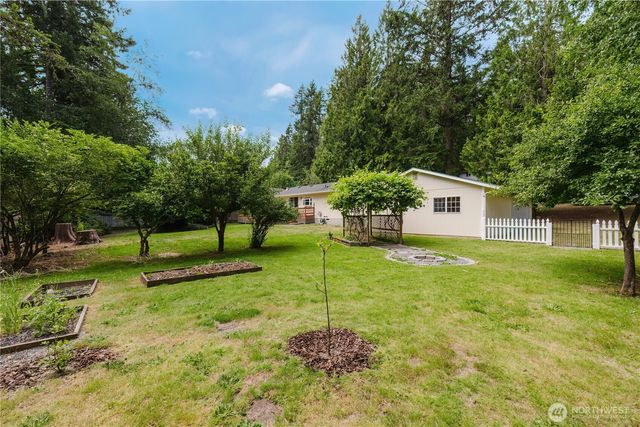 4014 Silver Lane NW, Bremerton, WA 98312