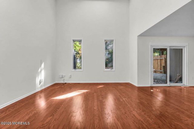 306 Cutty Court 306, Toms River, NJ 08753