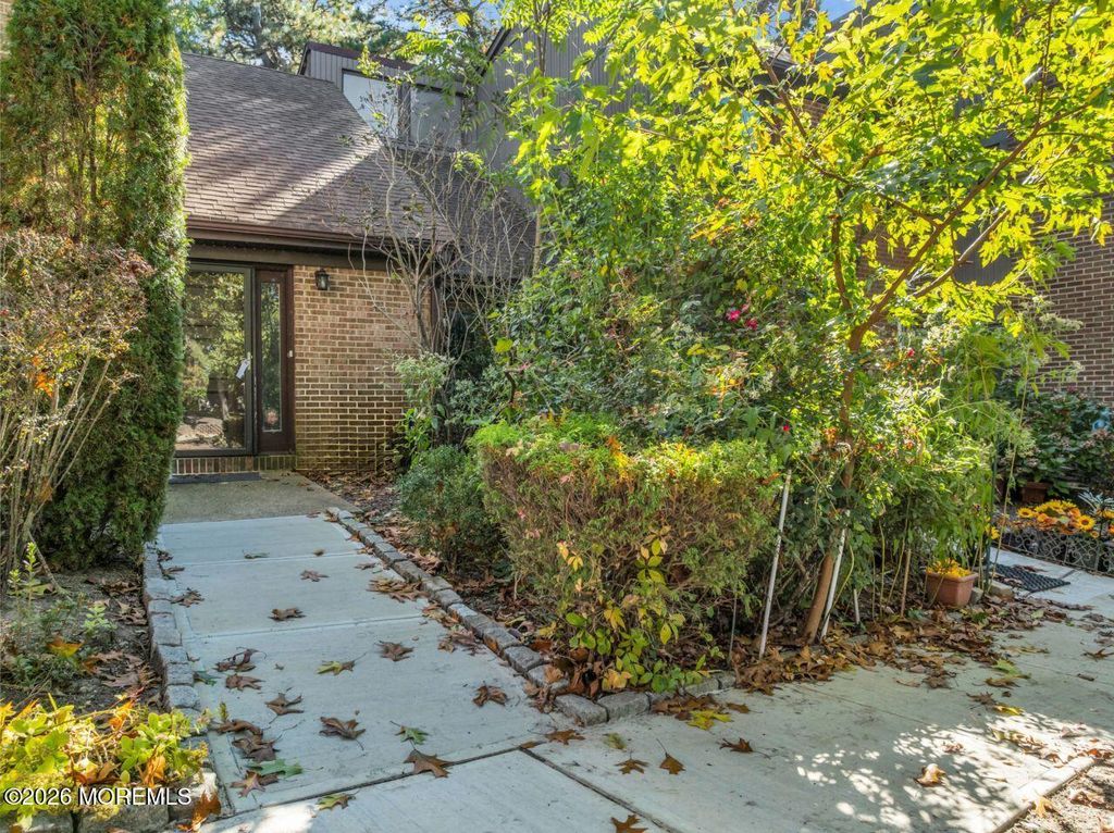 306 Cutty Court 306, Toms River, NJ 08753