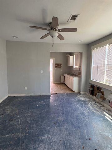 4323 W 11th Street, Little Rock, AR 72204