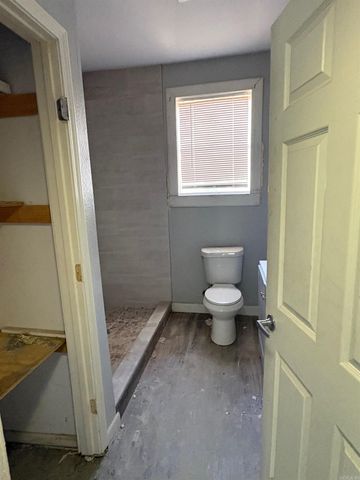 4323 W 11th Street, Little Rock, AR 72204