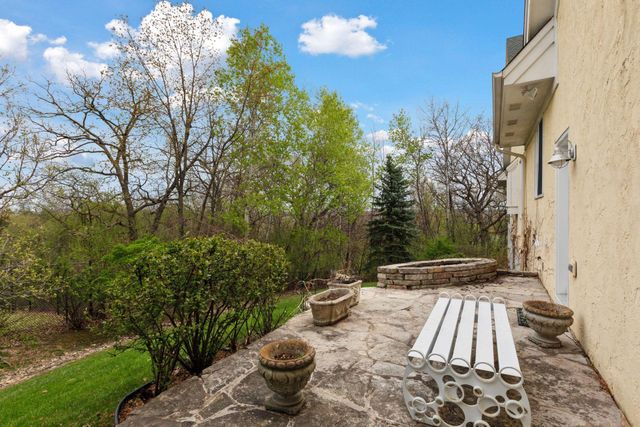 1360 Skyline Drive, Golden Valley, MN 55422