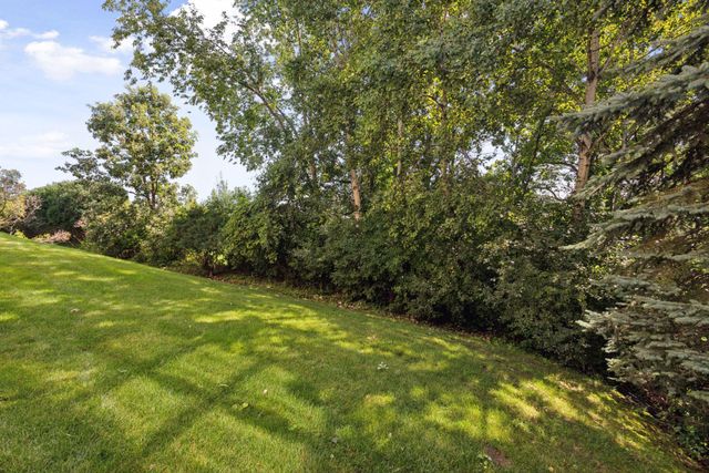 1360 Skyline Drive, Golden Valley, MN 55422