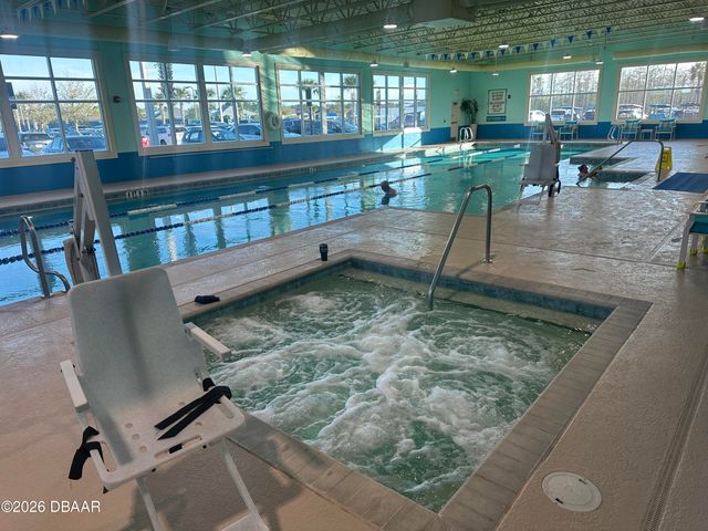 533 Hang Loose Way, Daytona Beach, FL 32124