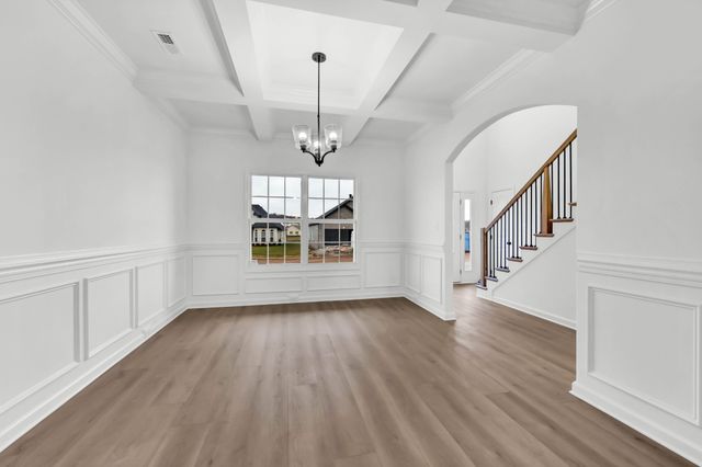 658 Marblewing Ct, Clarksville, TN 37043