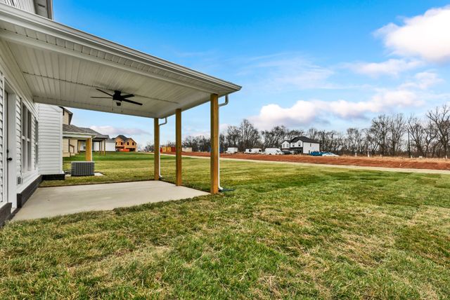 658 Marblewing Ct, Clarksville, TN 37043