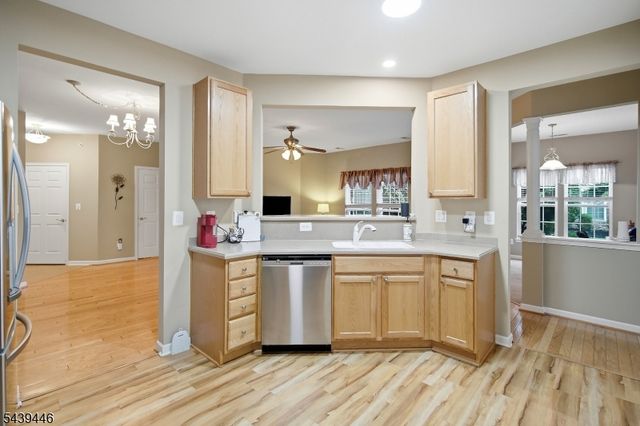 4 Steele Pl C, Hillsborough Twp., NJ 08844