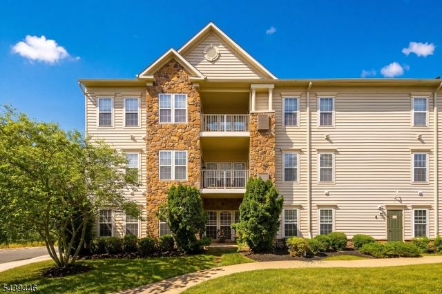 4 Steele Pl C, Hillsborough Twp., NJ 08844