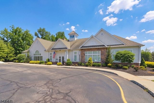 4 Steele Pl C, Hillsborough Twp., NJ 08844