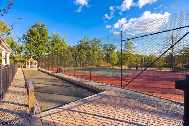 4 Steele Pl C, Hillsborough Twp., NJ 08844
