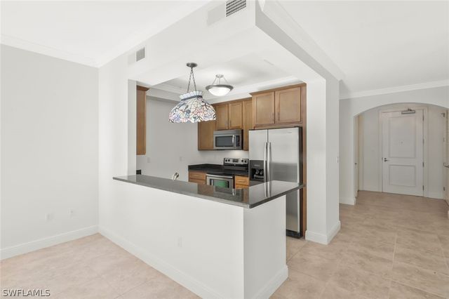 23191 Fashion DR 201, Estero, FL 33928