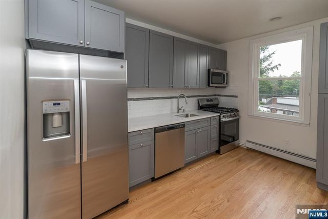 140 W Allendale Avenue 2B, Allendale, NJ 07401
