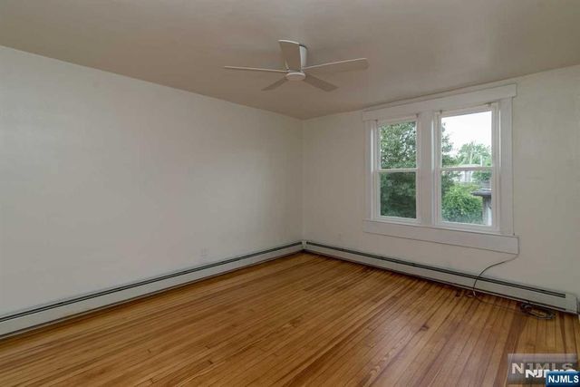140 W Allendale Avenue 2B, Allendale, NJ 07401