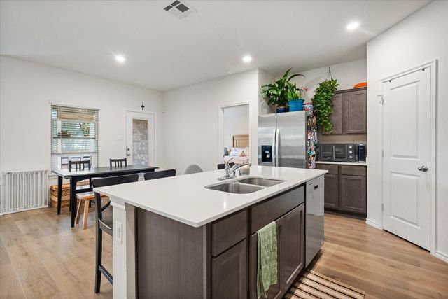 1901 Sandy Knoll Drive, Kaufman, TX 75142