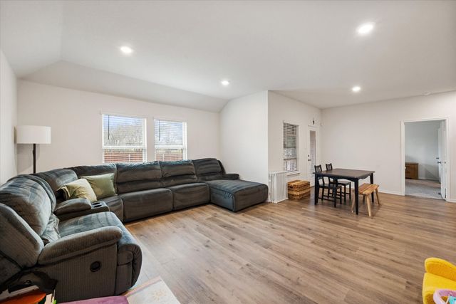 1901 Sandy Knoll Drive, Kaufman, TX 75142