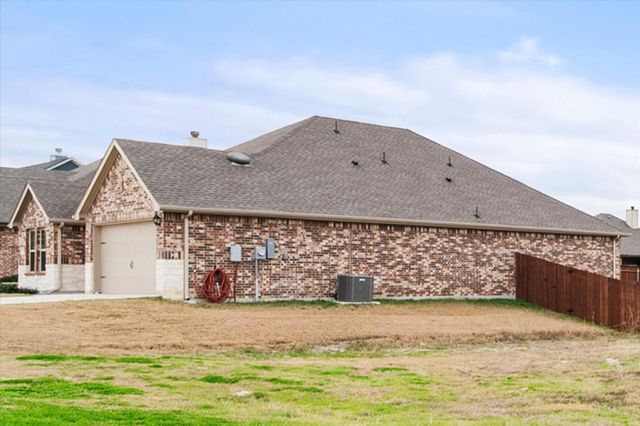 1901 Sandy Knoll Drive, Kaufman, TX 75142